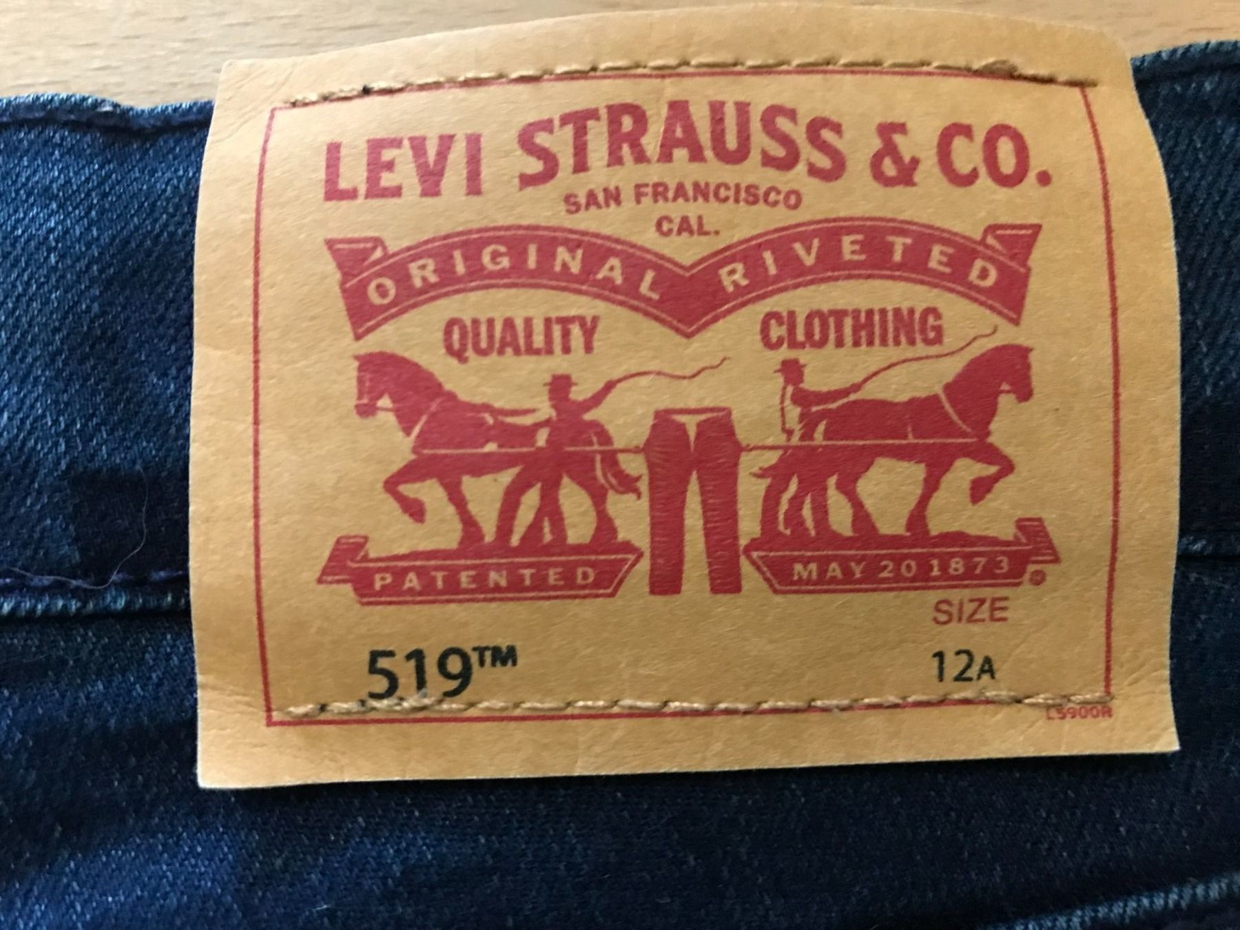 Levi's Hosen: Levis 519 extrême skinny taille 12 ans – Gebraucht aus Meyrin von dijin 5