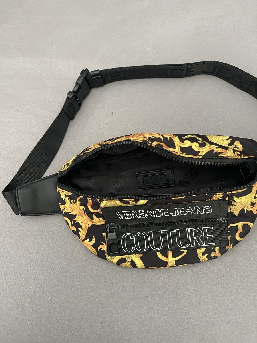 Borse: Versace Jeans Counture Gürteltasche – Nuovo (secondo la descrizione) da Buchs SG venduto da arb_9dc8 1