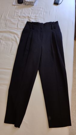 Elegante, schwarze Anzugs-Hose, Gr. 38, neu