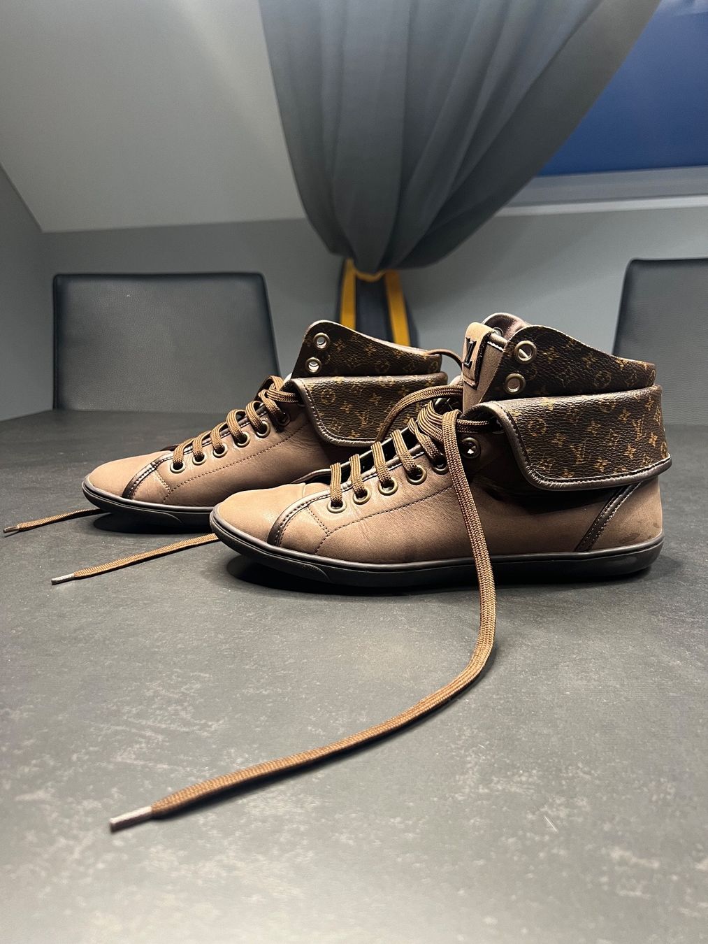 Louis Vuitton Scarpe da donna: Louis Vuitton Damenschuhe Gr 37.5 – Usato da St. Gallen venduto da ProtoPlex 8