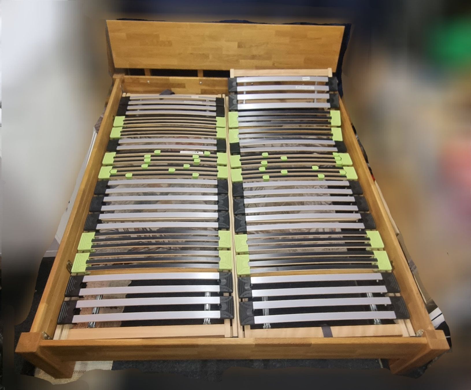 Letti: Bettgestell aus massivem Eichenholz mit Lattenrost,160x200cm – Usato da Walenstadtberg venduto da NC_IDEENwerkstatt