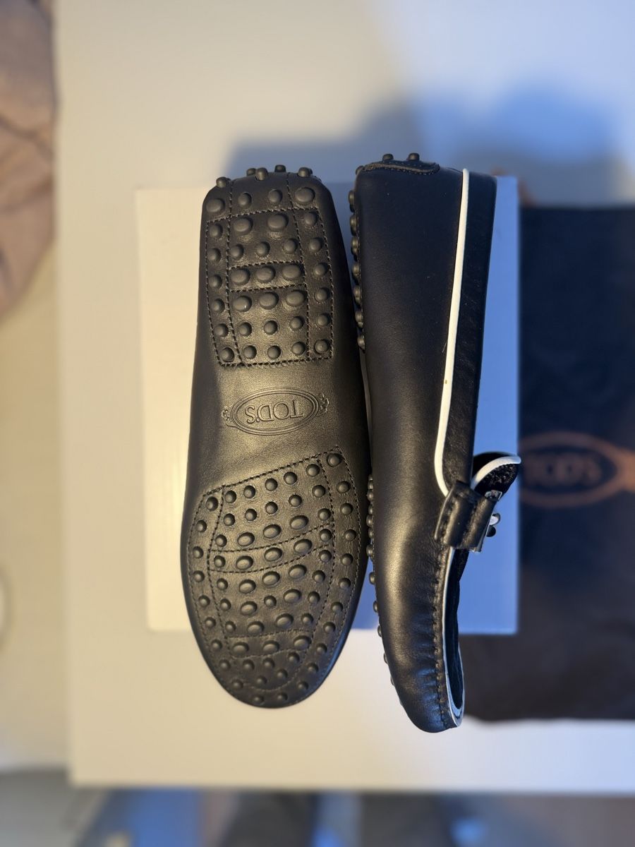 Tod'S Scarpe da donna: TOD'S Mokassins Damen Schwarz Grösse 37.5 Leder mit Tasche – Nuovo (secondo la descrizione) da Winterthur venduto da yan_j9zj 3