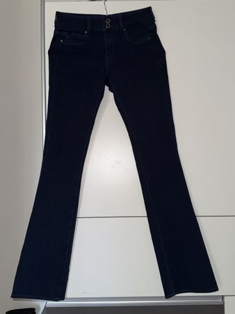 Jeans Guess Los Angeles dunkelblau Grösse 30