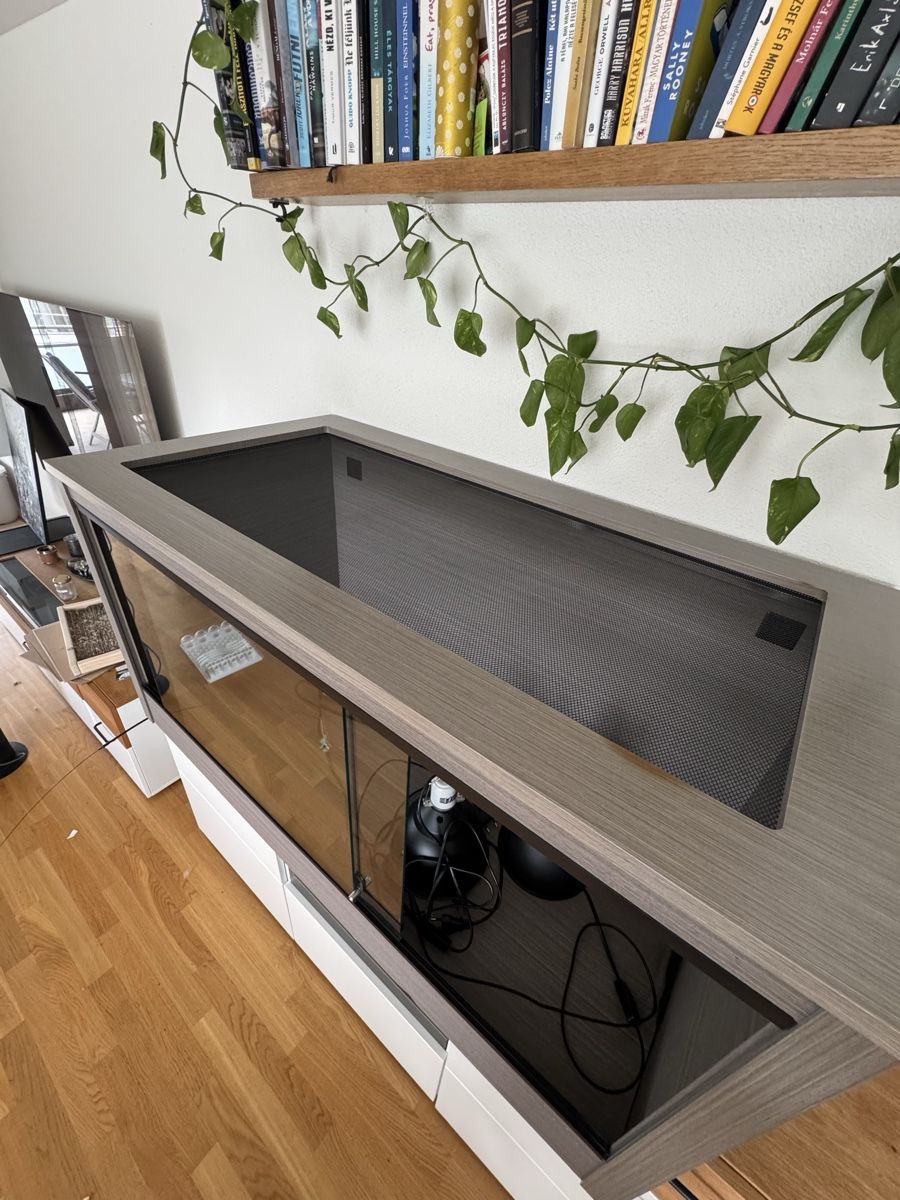 Terrario: Endura Forex Terrarium – Usato da Sennwald venduto da hosszidavid 2