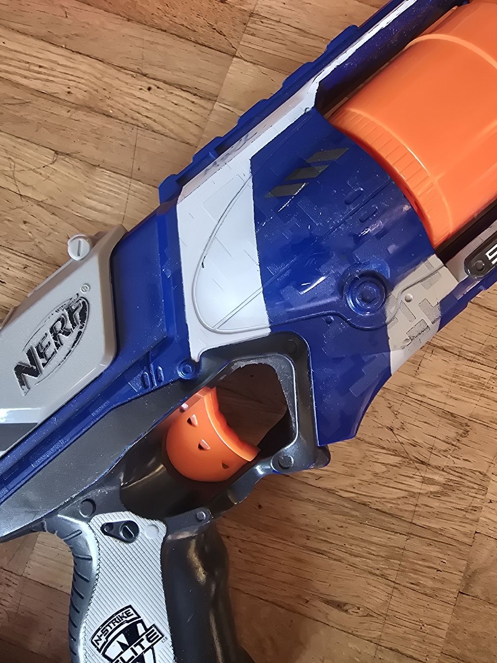 Nerf Giocattoli: Nerf Sammlung , inkl.Munitions Weste – Usato da Dübendorf venduto da jep76 1