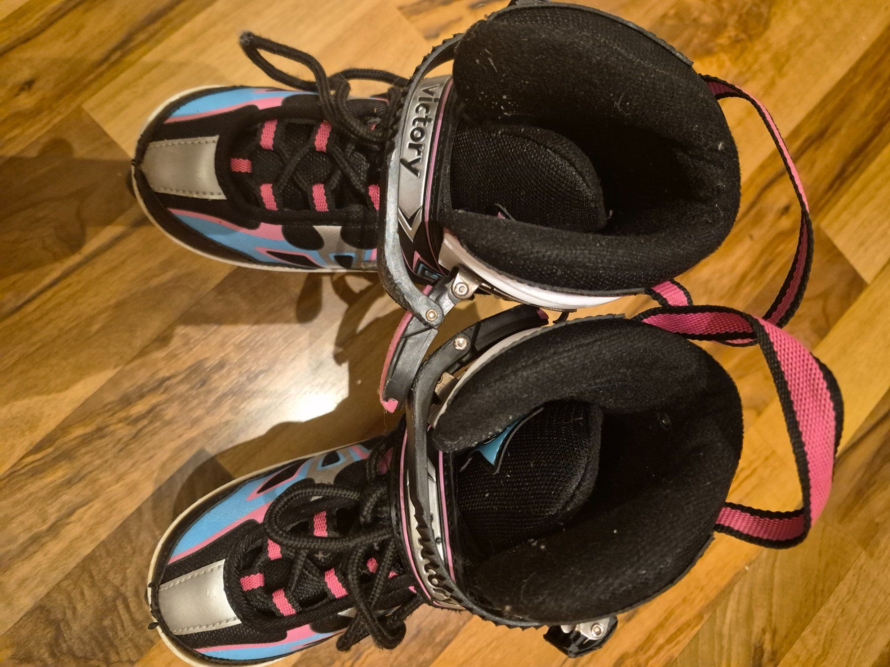 Victory Pattini in linea & Pattini a rotelle: Inline Skates Victory  29-32 – Usato da Villigen venduto da KaAn12 1