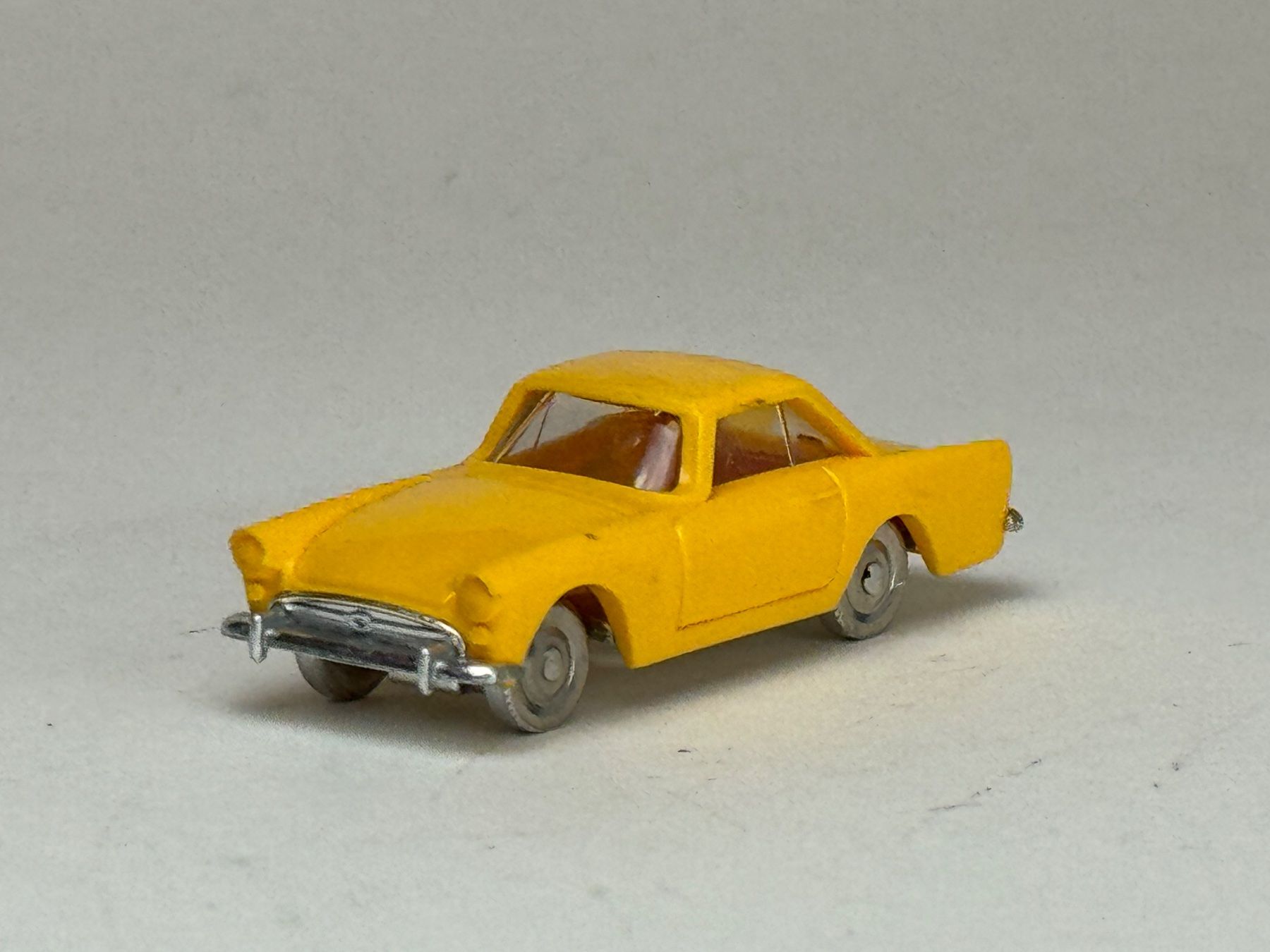 Modellini d'auto: Minix Sunbeam Alpine Coupe gelb – Usato da Elm venduto da Wikmtz