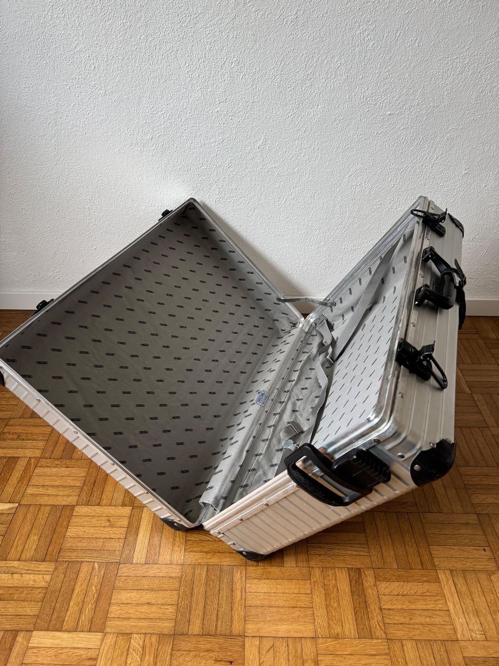 Rimowa Valises de voyage: Rimowa Koffer – D'occasion à Frauenfeld par guli11 7