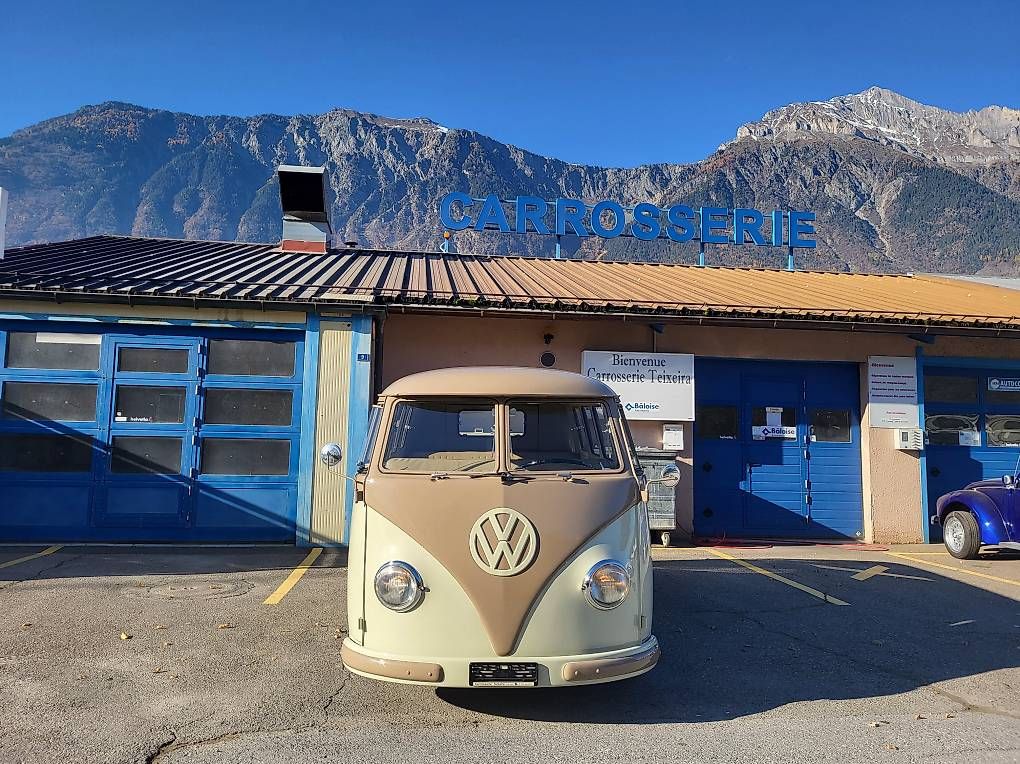 Automobili: Bus VW Split 1958/59 – Usato da Fully venduto da Luvi