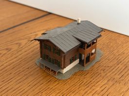 L2317: Wohnhaus eines Bergdorfes (Spur N)