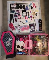 Zubehör für Monster-High-Puppen 93 Stück