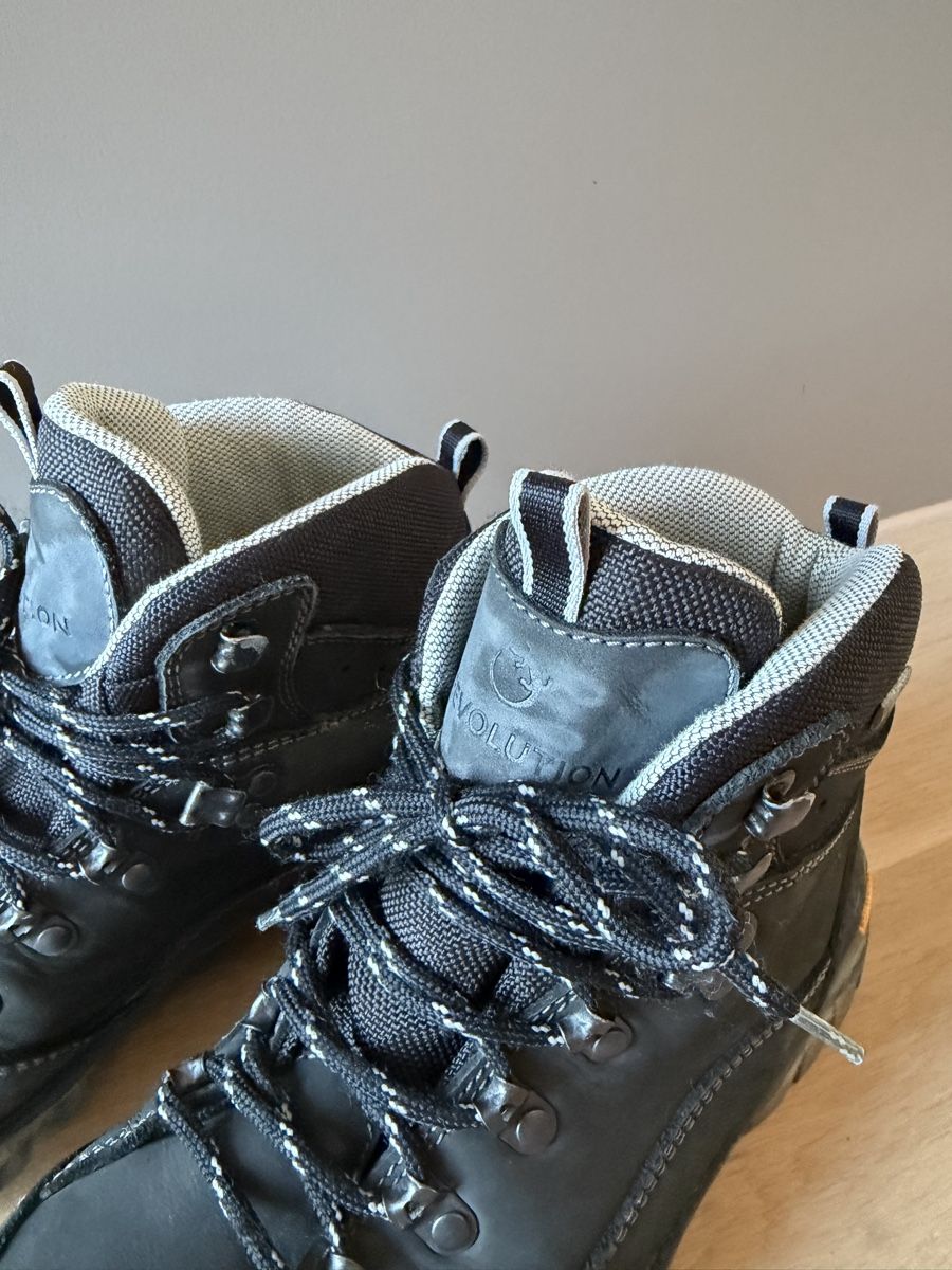 Trevolution Herrenschuhe: Wanderschuhe von Trevolution Gr.37 – Gebraucht aus Bülach von ro.ho 2