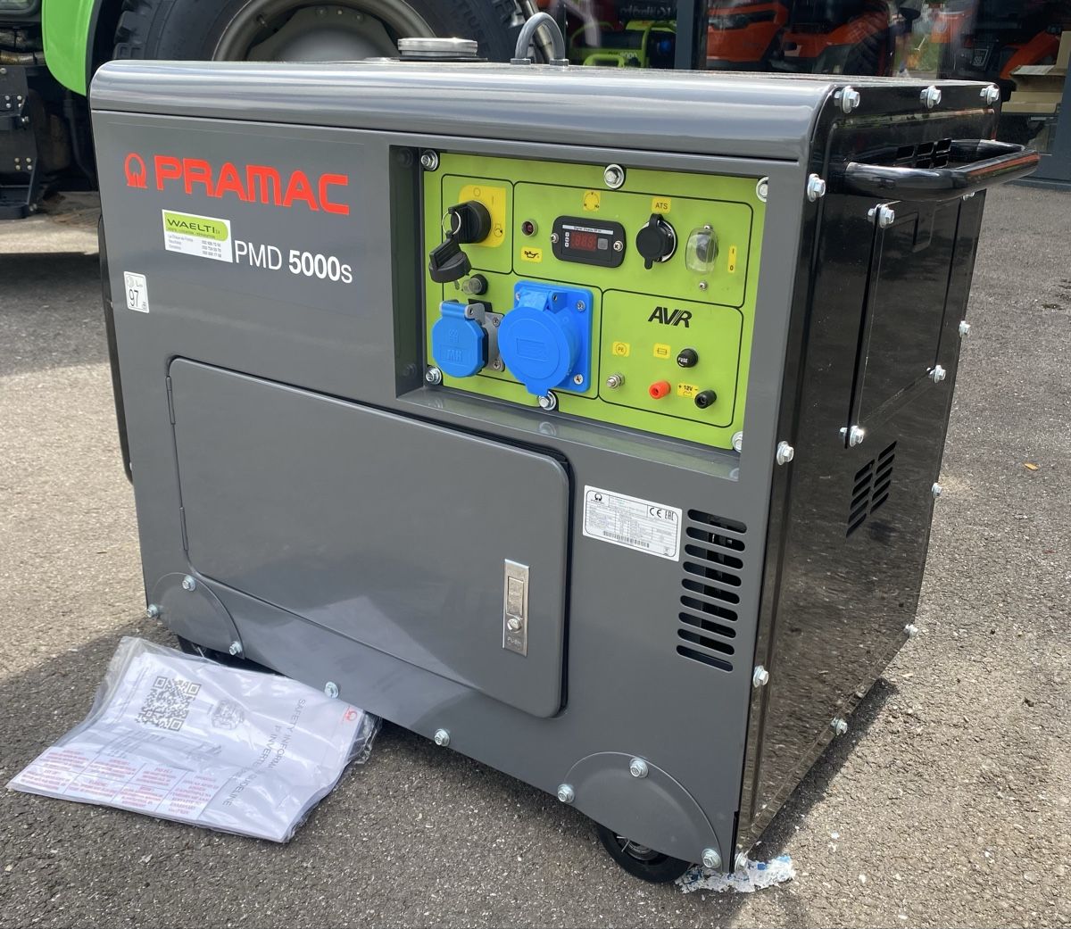 Pramac Generatori di corrente: Groupe électrogène PRAMAC PMD 5000s - comme neuf - idéal été – Nuovo e nell'imballaggio originale da la chaux de fonds venduto da Britchon1