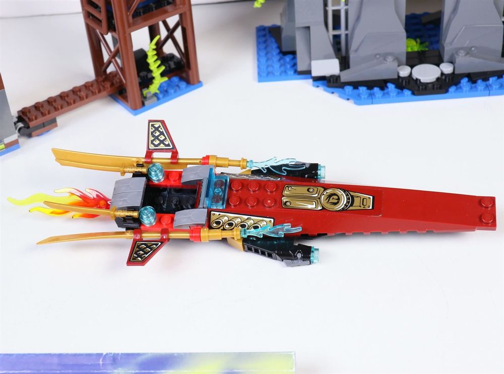 LEGO 70732 Ninjago Die Stadt Stiix City (Gebraucht) in Hettlingen f?�r CHF 115 �?? mit Lieferung 