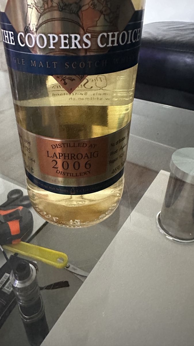 Laphroaig Spiritueux: Laphroaig 2006 – Neuf avec emballage d'origine à Oberbuchsiten par mawaaqua 1
