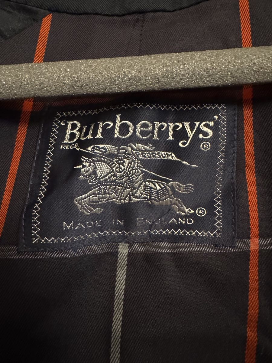 Burberry Mäntel: Klassischer Burberrys Trenchcoat, Dunkelblau – Gebraucht aus Niederbipp von yar_tf6f 7