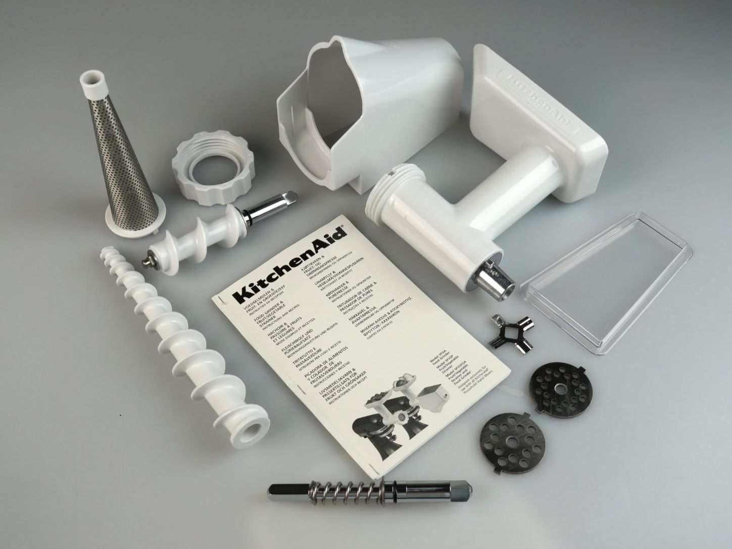 Kitchenaid Elettrodomestici da cucina: KitchenAid Fleischwolf-/Pürieraufsatz -Set (5FVSFG) – Usato da Rüti ZH venduto da Restwert_Rueti_ZH 1