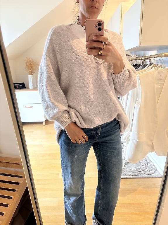 Pullover & Sweatshirts: Pull oversize en maille grise-beige American Vintage – Gebraucht aus Chardonne von any_yq5q 1