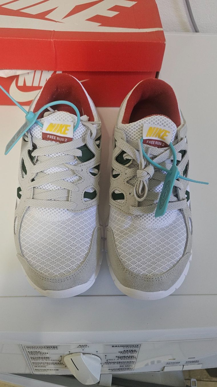 Nike Herrenschuhe: Nike Free Run 2 , taille 42.5 – Neu und originalverpackt aus St-Prex von sebgav 2