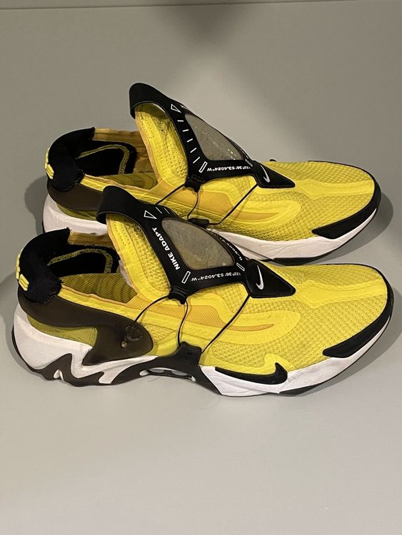 Nike adapt huarache on sale prezzo