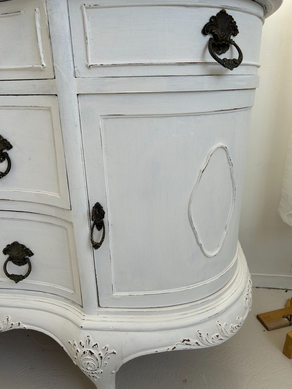 Cassettiere: Sideboard Anrichte Kommode venezianisch barock weiss börnie' – Usato da Gränichen venduto da boernies01 6