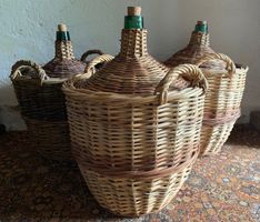 3 Antike, grosse Korbflaschen (Schnappsflaschen) je 28 L