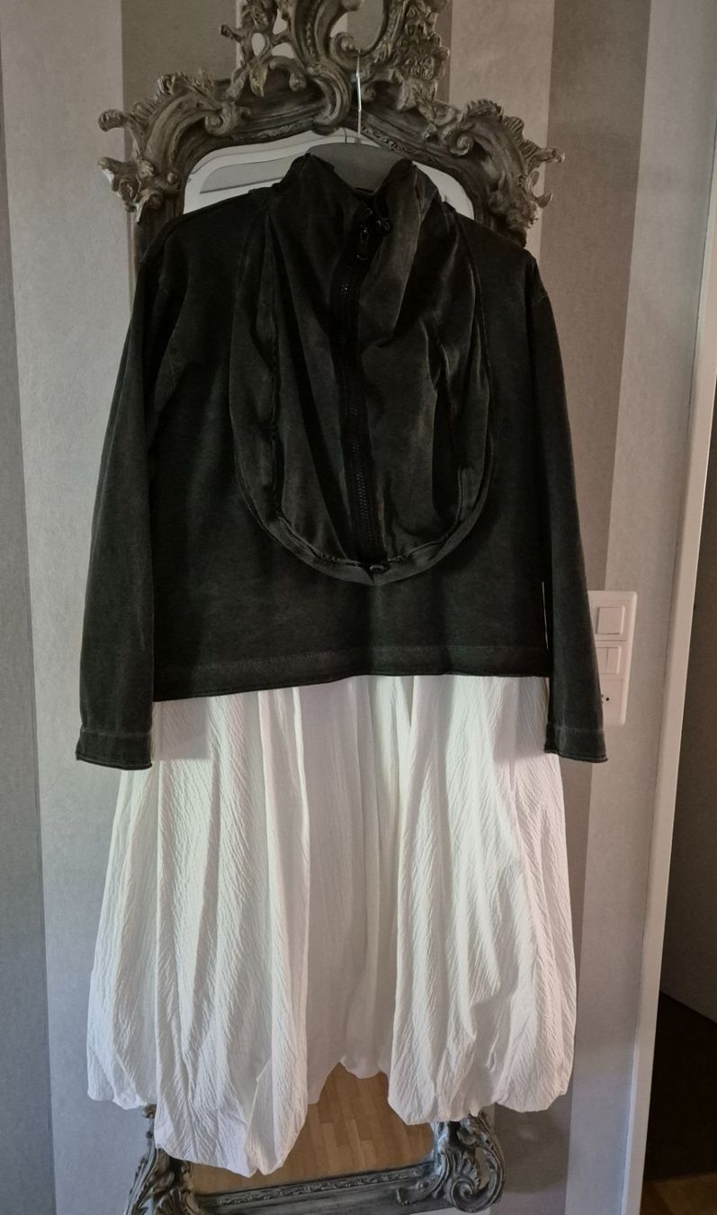 Barbara Speer Jacken: Barbara Speer Sweat Jacke Gr. 2 anthrazit – Gebraucht aus Tagelswangen von GABGABFI 1