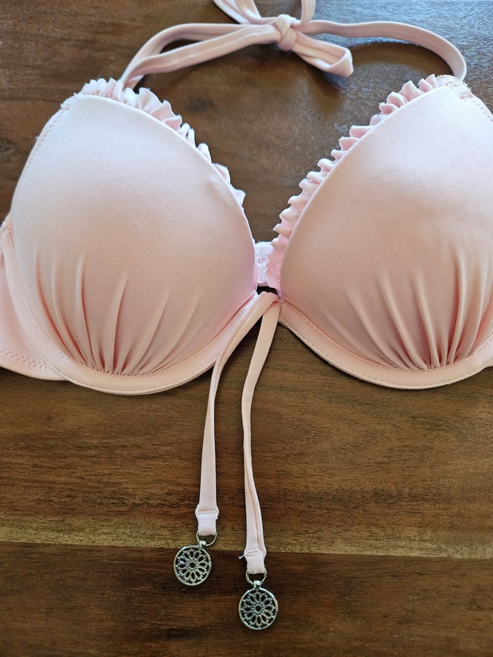 H&M Badekleider & Bikinis: Bikini Oberteil hellrosa 75A Push-up – Gebraucht aus Gerzensee von _mra 1