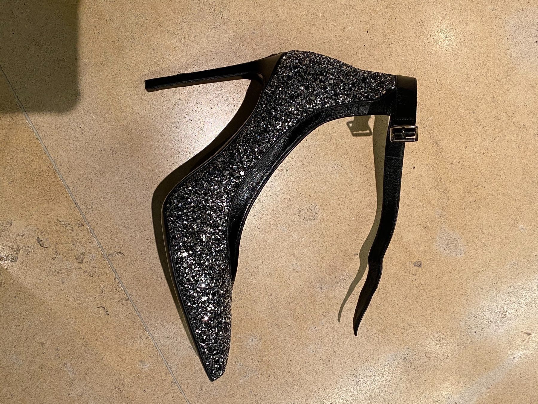 Saint Laurent Scarpe da donna: Yves saint Lauren Pumps – Usato da Zollikon venduto da ValeL 2