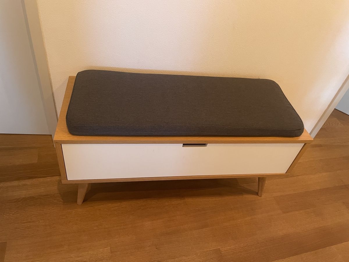 Bancs: Sitzbank / Fernsehmöbel – D'occasion à Winterthur par lue_sqt9 1
