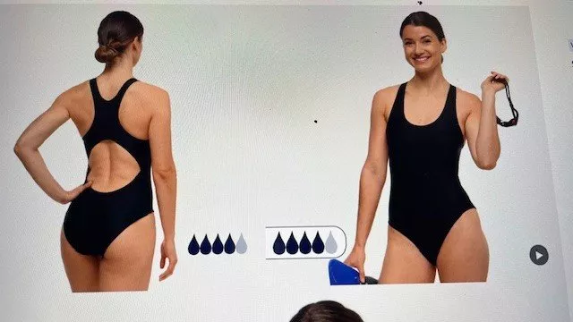 Badekleider & Bikinis: Menstruations-Badeanzug – Neu und originalverpackt aus Köniz von Lusaka