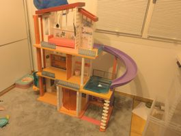 Barbie Malibu House mit Rutsche und Pool guter Zustand