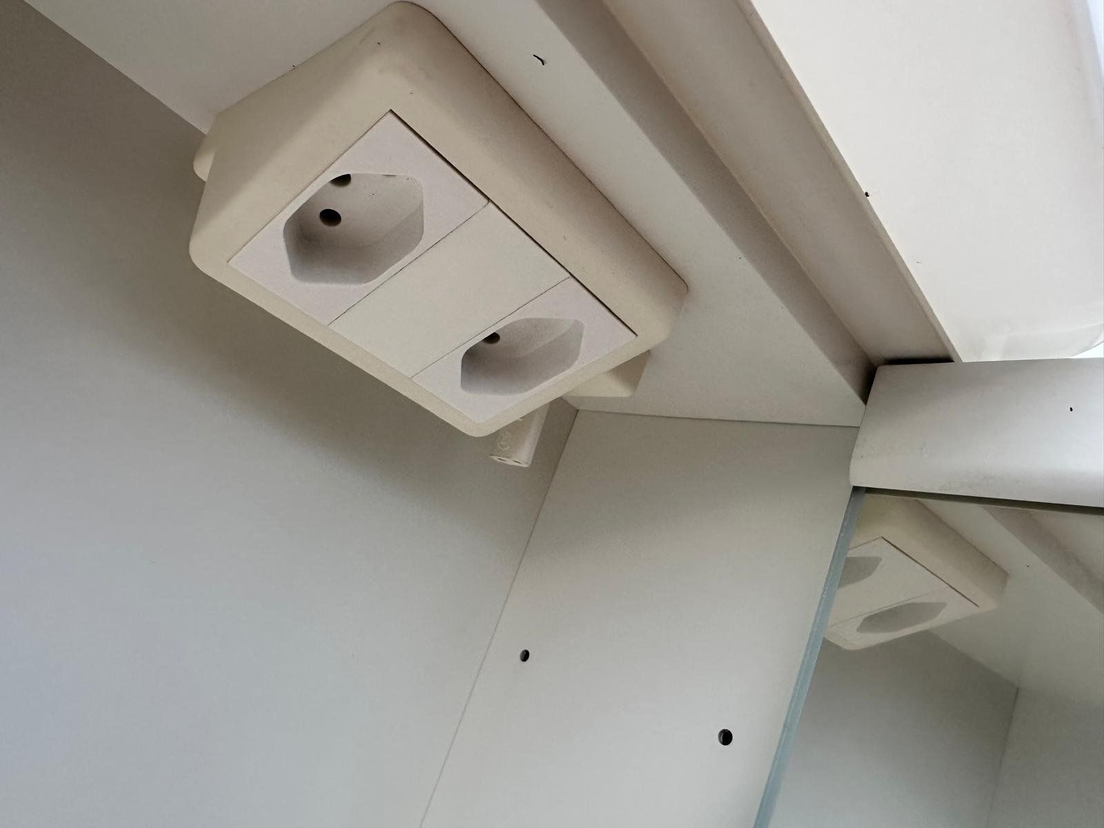 Schneider Armadietti a specchio: Spiegelschrank Schneider – Usato da Spreitenbach venduto da Space_X 5