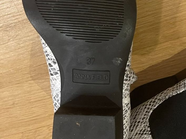 Scarpe da donna: Stiefeletten im angesagten Schlangenmuster, Gr. 37 – Usato da Rheineck venduto da FGeissler 6