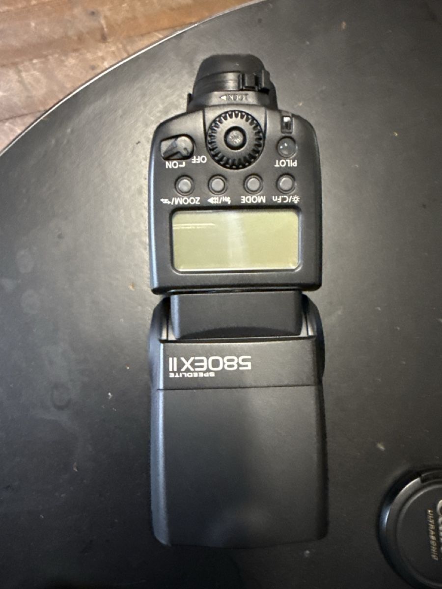 Canon Fotocamera: Kameraset, Canon eos 5dsr, 4 Objektive, Blitz und Balgen – Usato da Basel venduto da Ramses1179 6