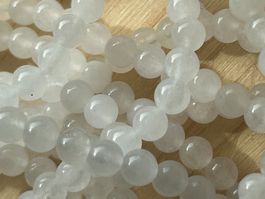 Strang echte White Jade beads 4 mm