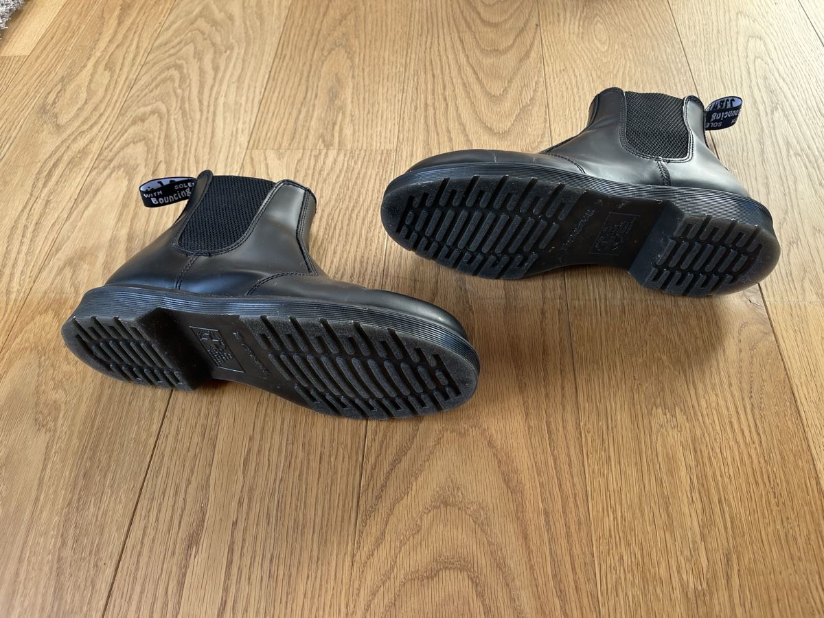 Dr. Martens Herrenschuhe: Dr. Martens Stiefel Gr. 43 – Neu (gemäss Beschreibung) aus Kilchberg ZH von jeanne.00 2