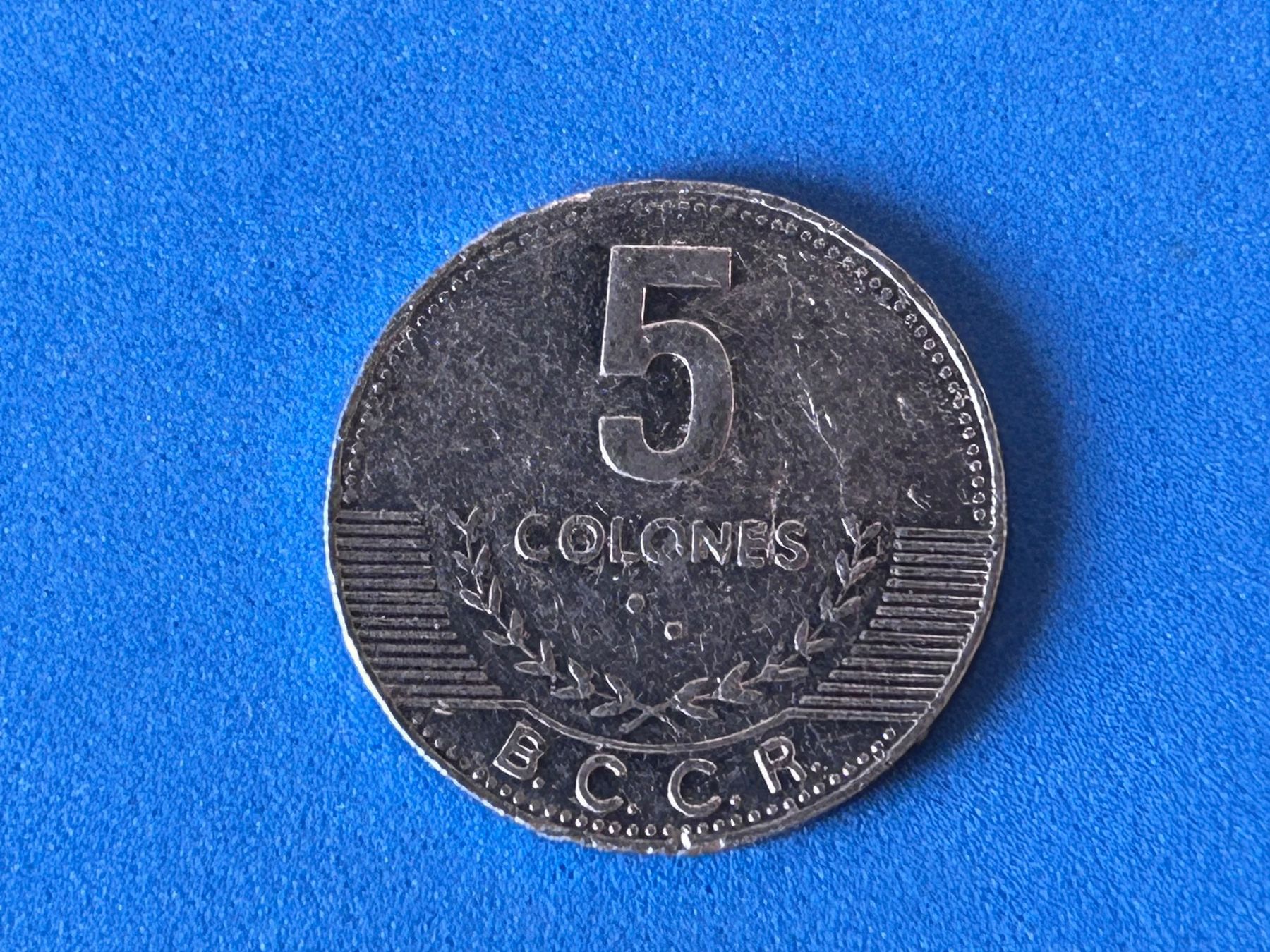 Tutti le monete: Costa Rica - 5 Colones 2005 – Usato da Corcelles NE venduto da AJKader 8