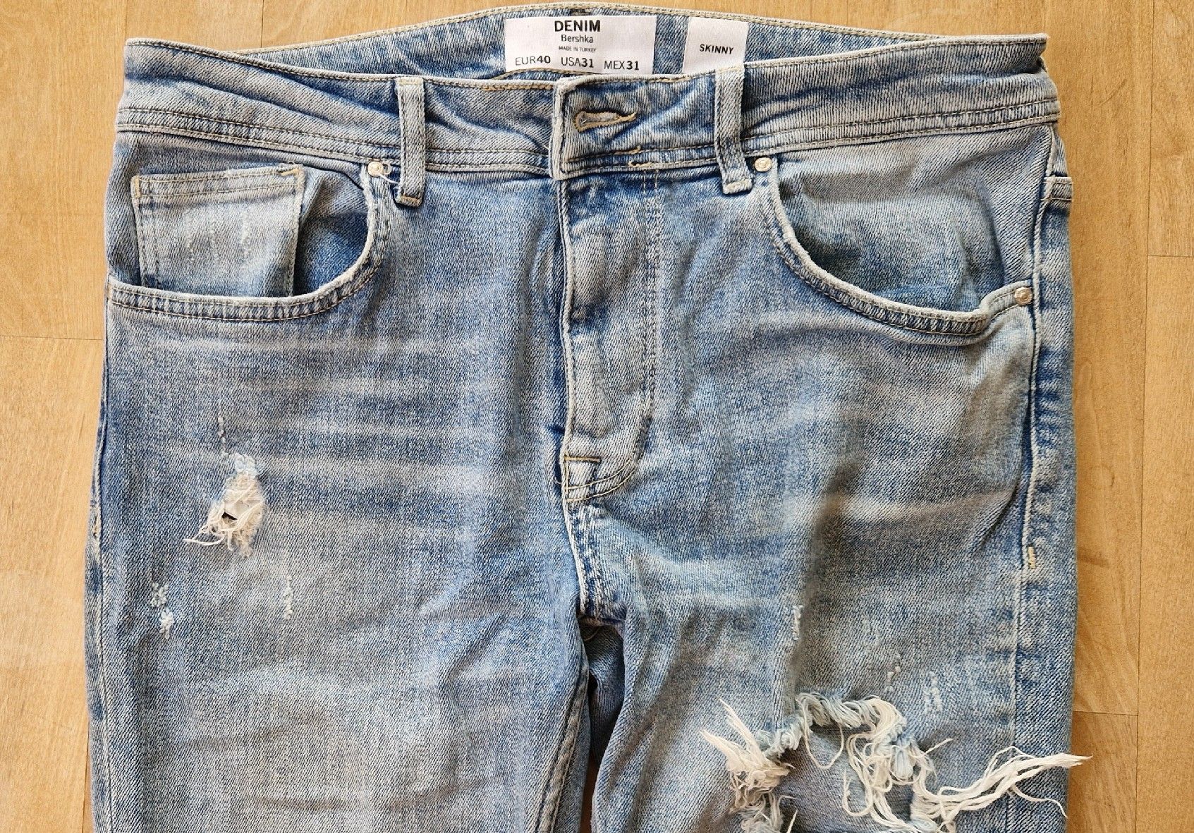 Bershka Jeans: Bershka Jens, Skinny – Usato da Muri b. Bern venduto da mlu_vgj7 2