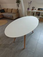 Table à manger ovale 4 à 6 personnes