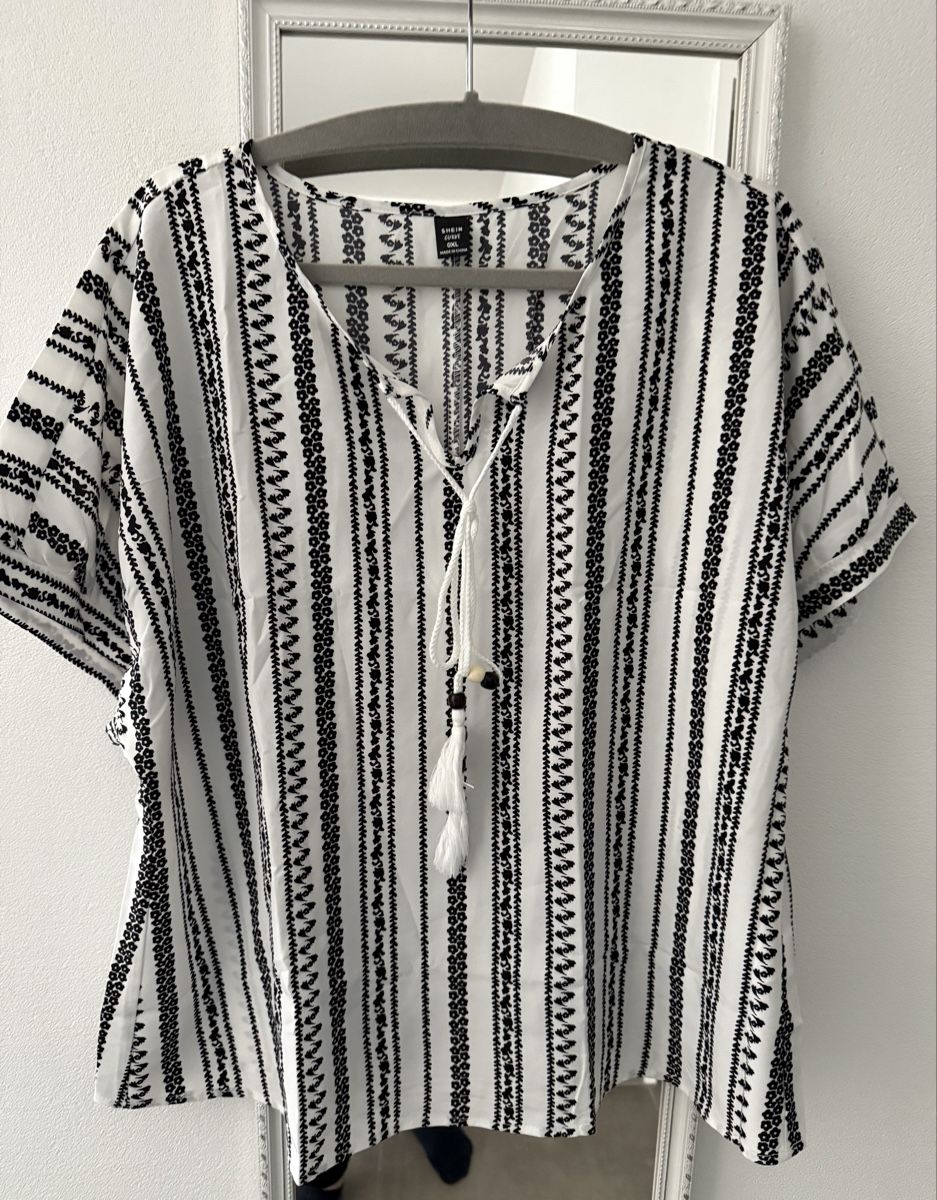 Tuniques: Tunika  Grösse XL  Boho Styl.  Neu – Neuf (Voir description) à Pfeffikon LU par pepino17