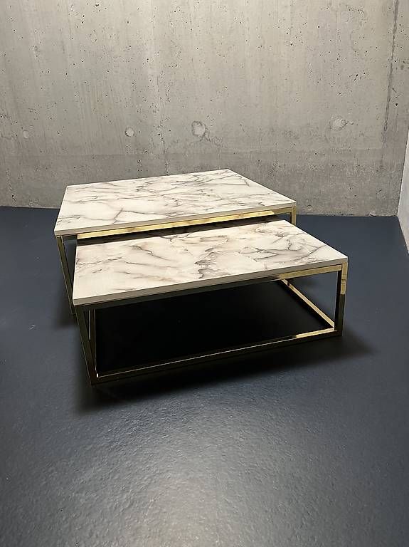 Tavoli: Couchtisch / Salontisch – Usato da Zürich venduto da Miki_300