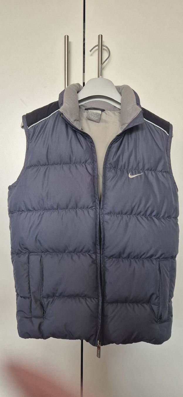 Nike Altro abbigliamento per bambino: Nike Weste – Usato da Bubikon venduto da NaralieG