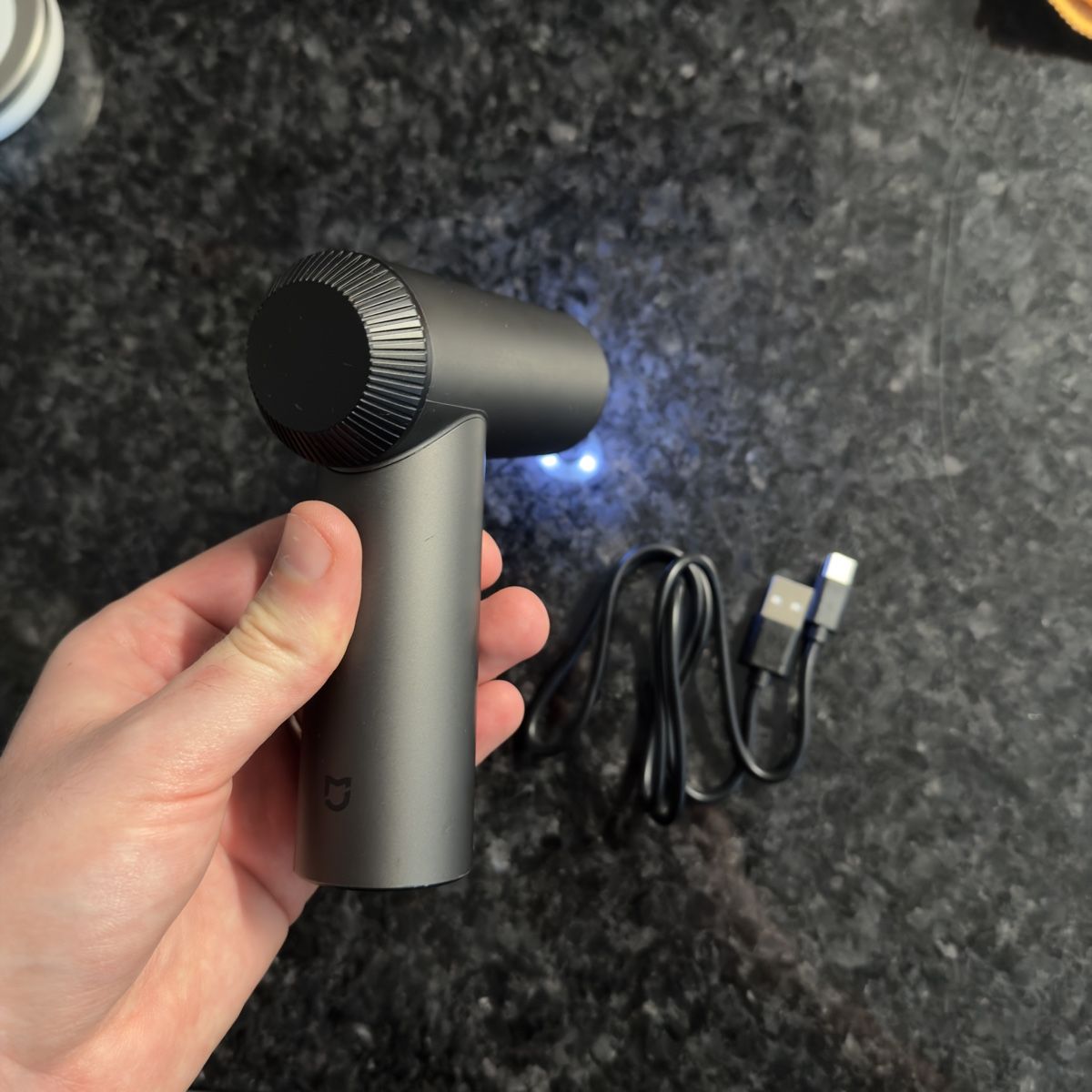 Xiaomi Alle Werkzeuge: Visseuse Xiaomi rechargeable avec embouts – Gebraucht aus Vevey von diogodasilva_ 1