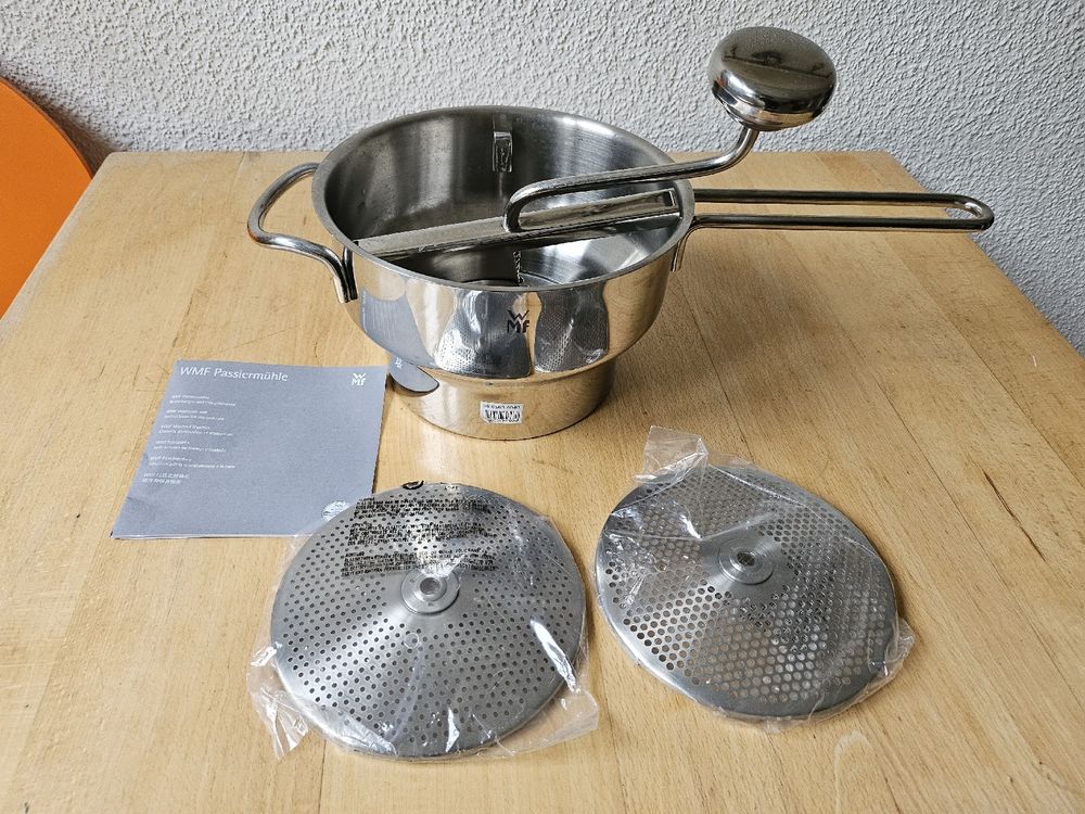 WMF Passiermühle (Neu (gemäss Beschreibung)) in Zürich für CHF 25 – mit Lieferung auf Ricardo kaufen