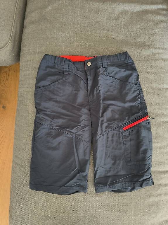 Decathlon Pantaloni: Wandershorts – Usato da Bonstetten venduto da Visage1