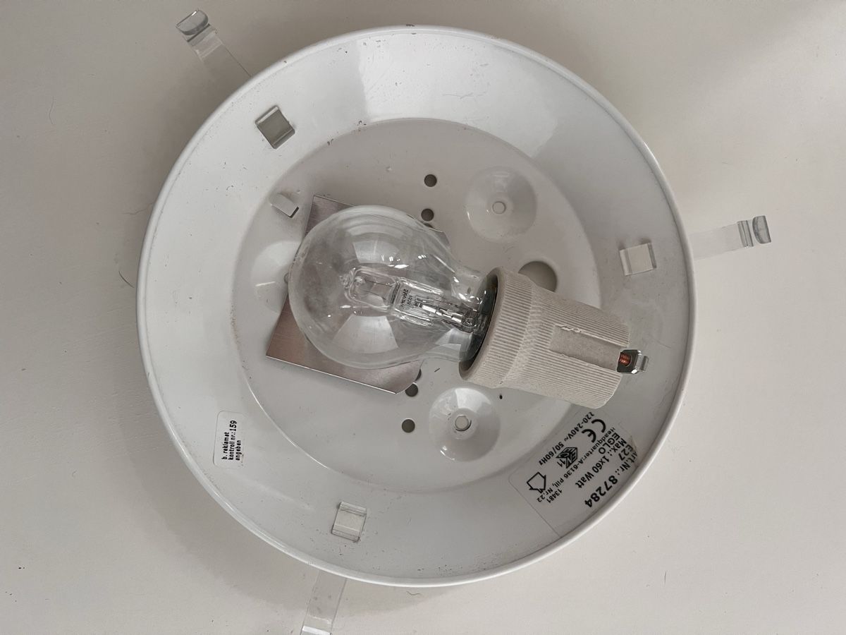 Lampade: Lampe Fussball – Usato da Oberrüti venduto da ciaotime 1