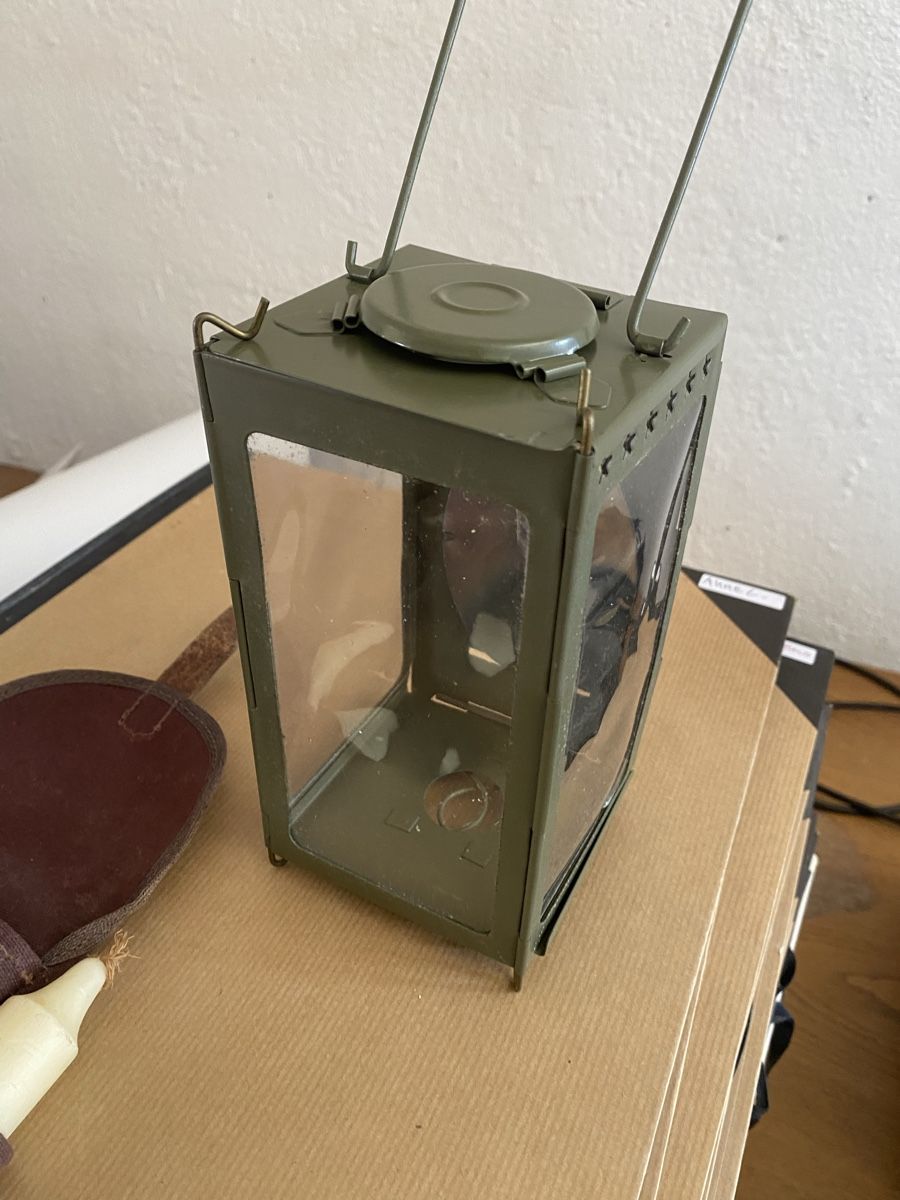 Lampen: Lanterne de poche militaire – Gebraucht aus Lausanne von Csamadhi 2