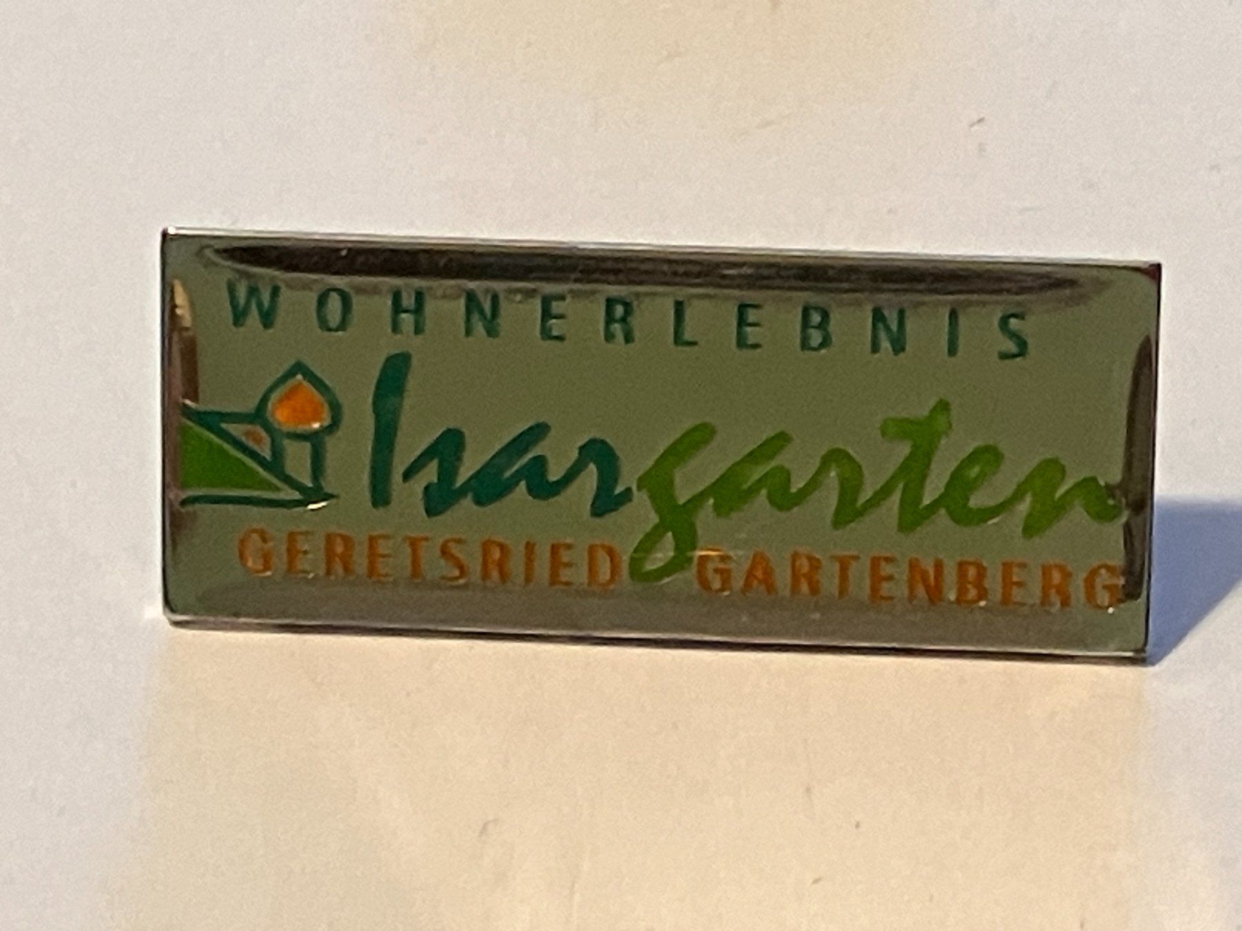 Placchette & Badge: 1 Pin Isargarten Wohnerlebnis – Usato da Basel venduto da djwwpp