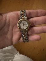 elegant watch for your wife, mother or sister